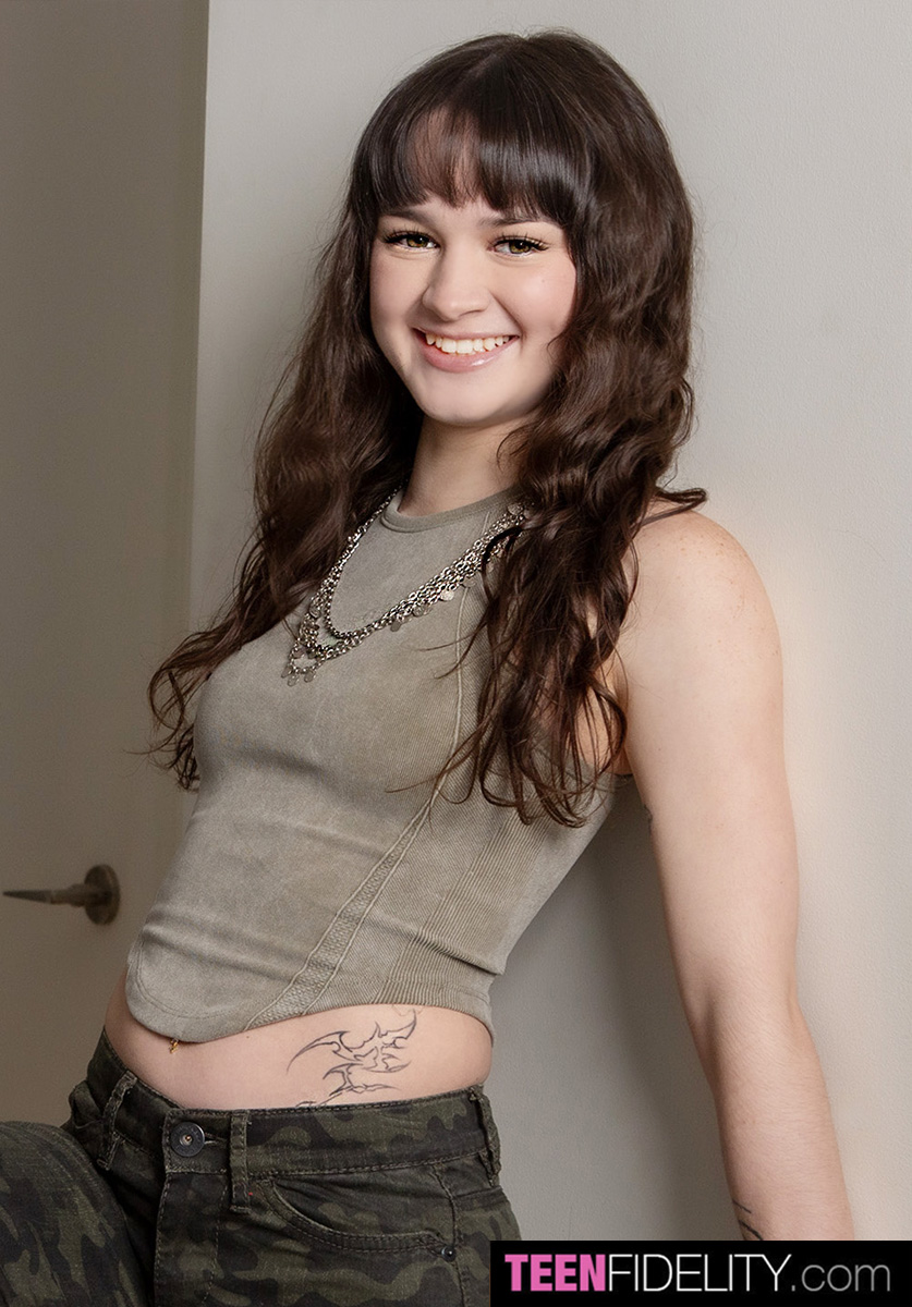 Remi Raw - Adult Model